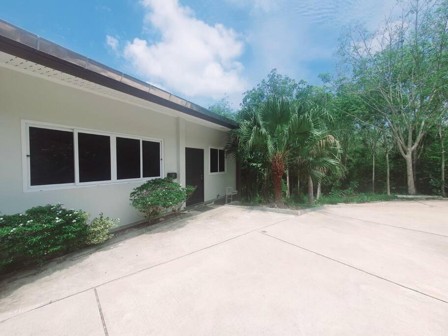 Lanta Sunshine 4 Two Bed With Ac And Work Space *