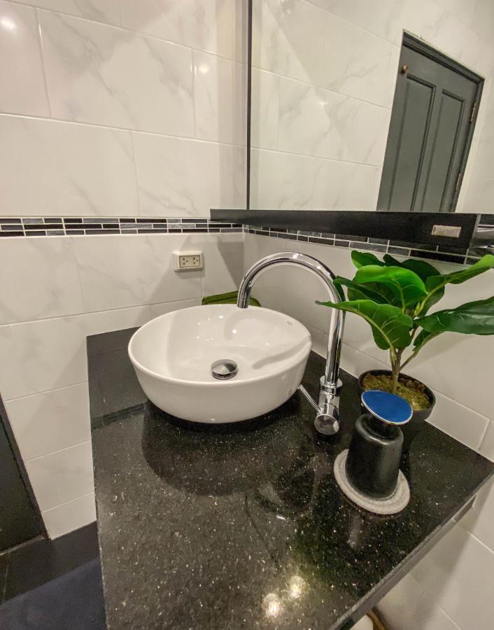 Lanta Sunshine 4 Two Bed With Ac And Work Space Apartemen Koh Lanta